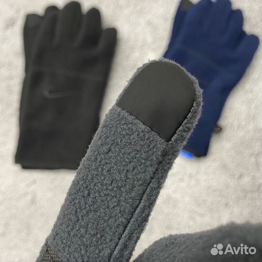 Перчатки Nike
