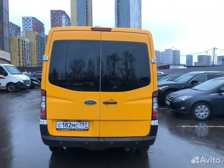 Требуется водитель