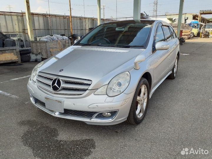 Капот Mercedes-Benz R-Class W251 272967 2006