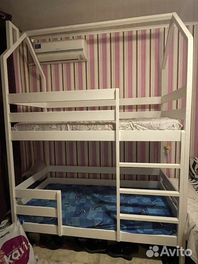 Двухъярусная кровать массив сосны