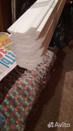 Плинтус потолочный