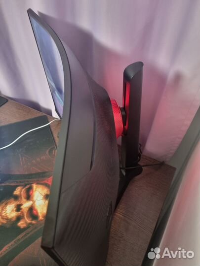 Монитор 4k Samsung odyssey neo g7 32 дюйма