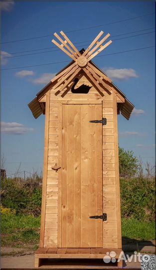 Уличный туалет с установкой