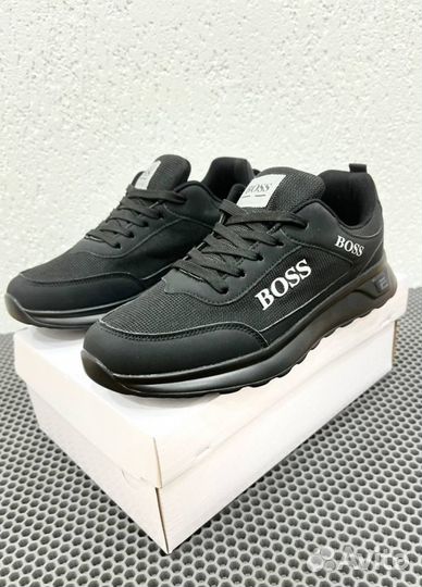 Кроссовки Boss надежные