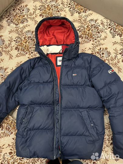 Tommy hilfiger пуховик