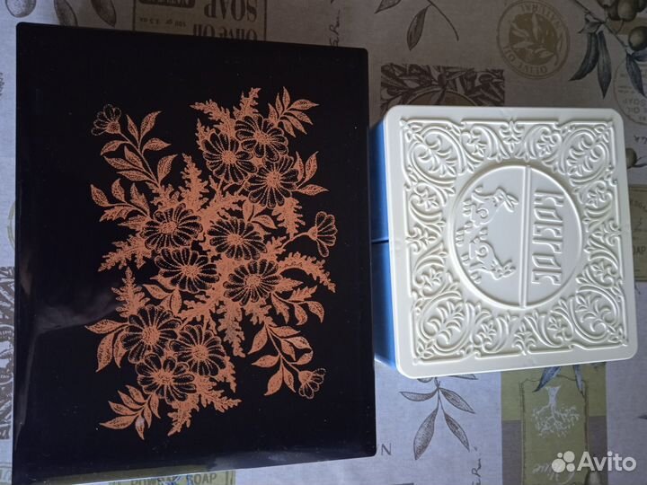 Шкатулки, пуговицы СССР