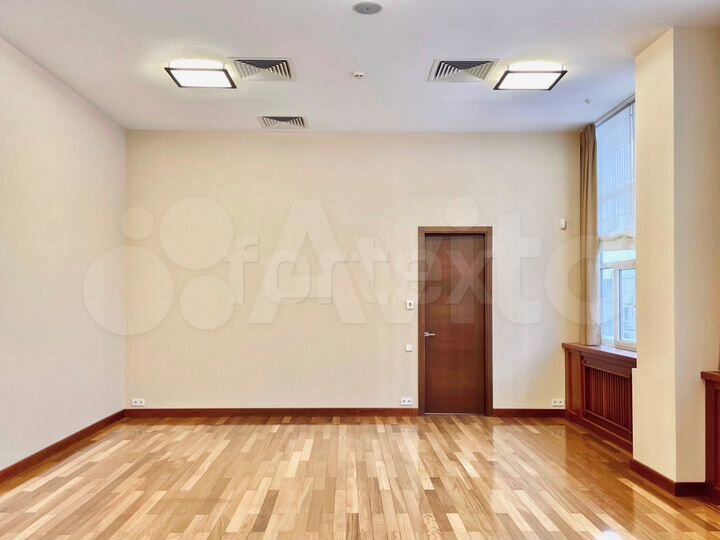 Сдам офисное помещение, 885 м²