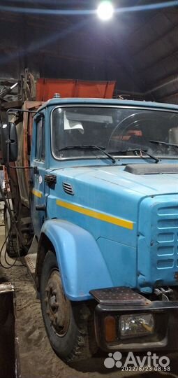 ЗИЛ 4331 мусоровоз