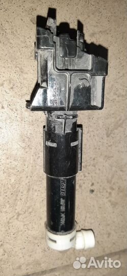 Форсунка омыватель фар тойота rav4 ca40