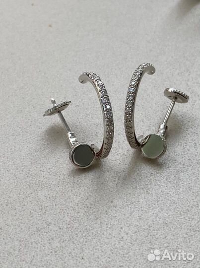 Золотые серьги Cartier гвоздь с бриллиантами