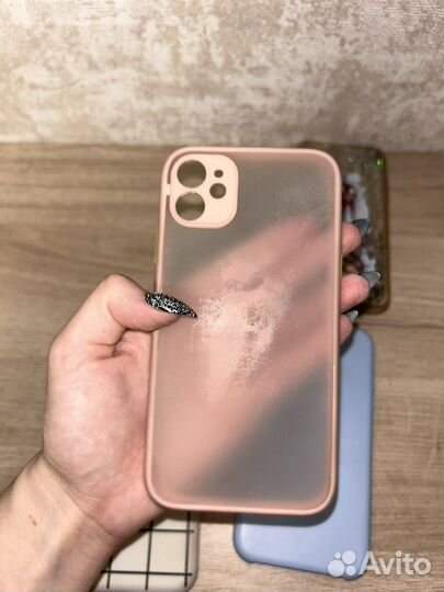 Чехол на iPhone 11