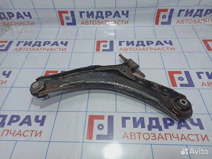 Рычаг передний правый Nissan Qashqai (J10) 54500-J