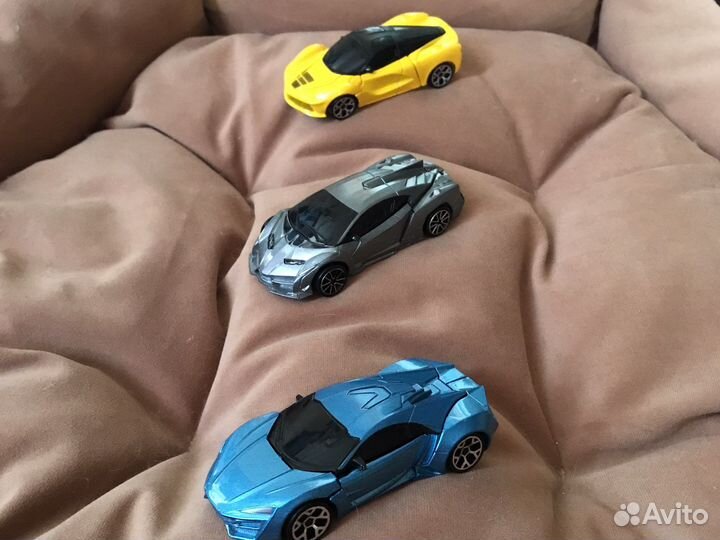 Машины - трансформеры. Кллекция Автоботы