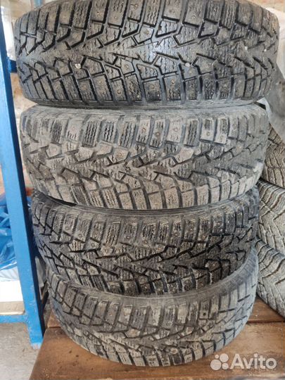 Maxxis ArcticTrekker NP3 185/65 R14