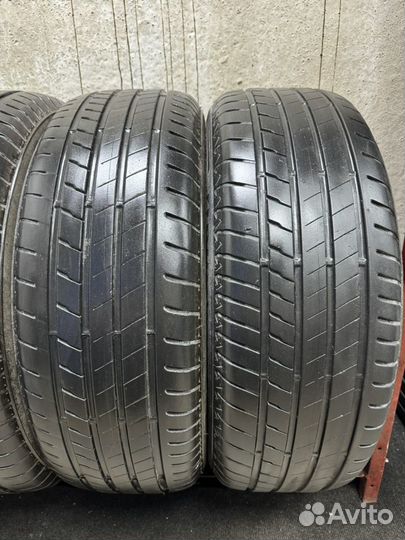 Bridgestone Alenza 001 225/60 R18 104W