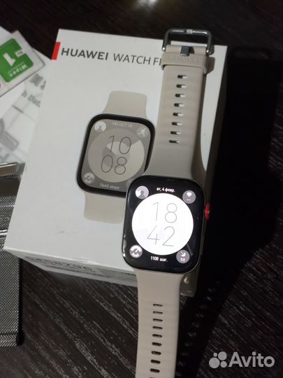 Фитнес браслет huawei watch fit 3