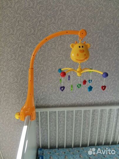 Мобиль на детскую кроватку