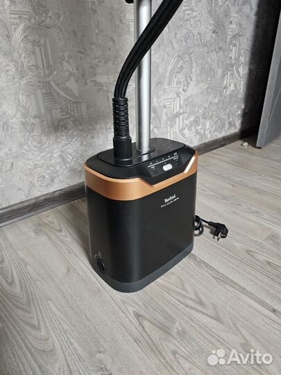 Отпариватель Tefal Pro Style Care