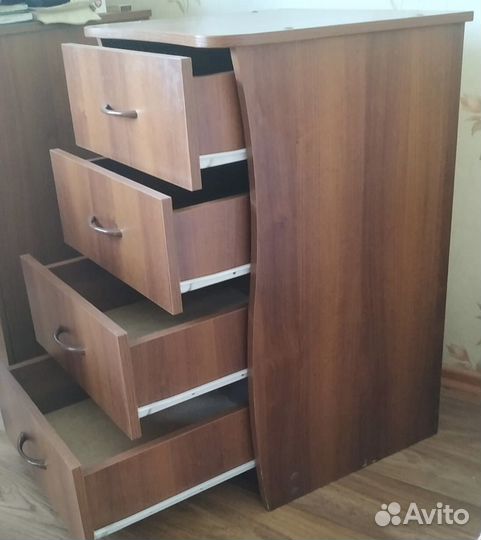 Тумбочка бу