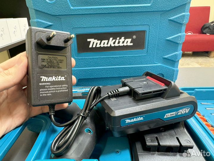 Шуруповерт Makita 26v/ Новый