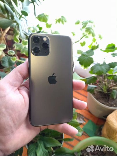iPhone 11 Pro, 64 ГБ