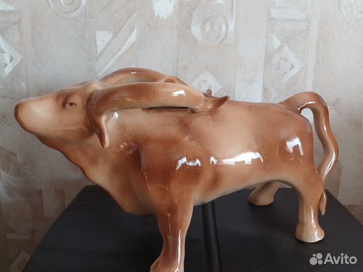 Кувшин в виде быка для пива,подарок мужчине