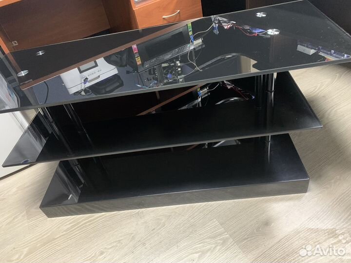 Журнальный столик / тумба под тв