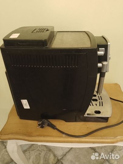 Кофемашина delonghi