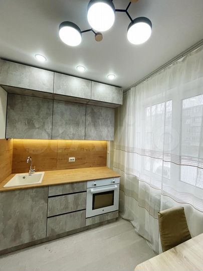 2-к. квартира, 46 м², 2/5 эт.