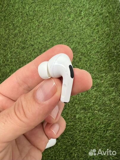 Apple airpods pro. Оригинал