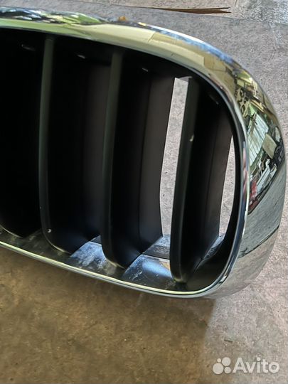 Передняя решетка радиатора BMW-X5 ,F-15.Оригинал