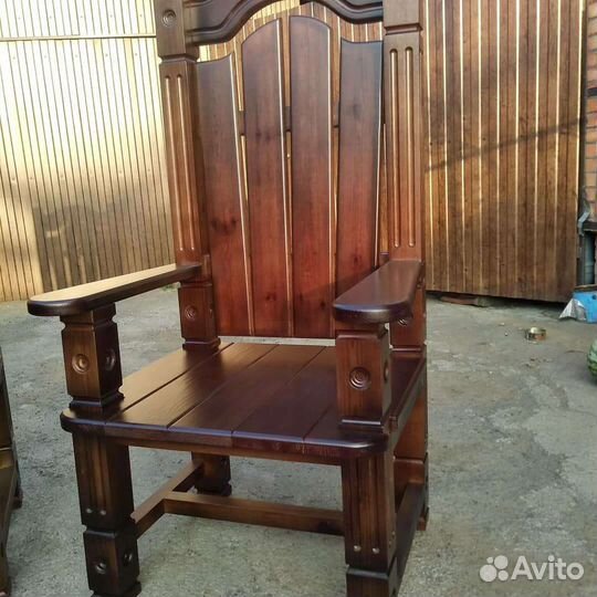 Кресло трон