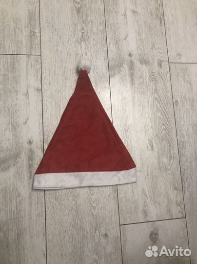 Новгодние шапки