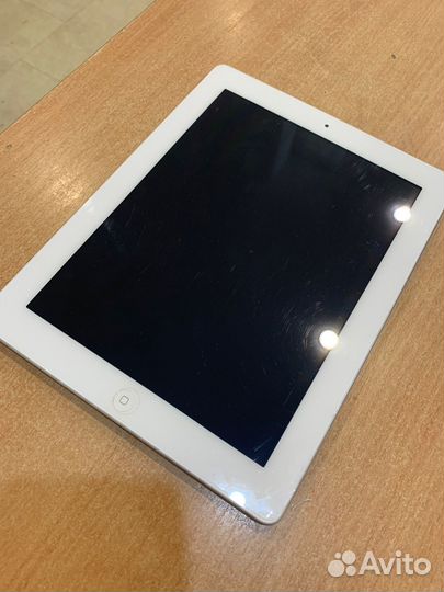 Планшет Apple iPad 2 A1396 32Gb Wi-Fi 3G