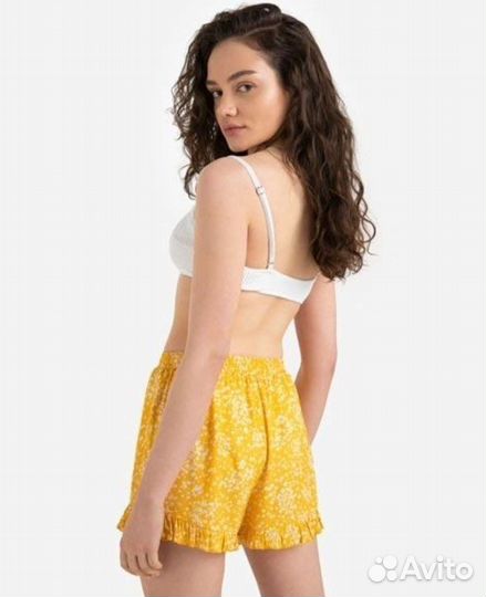 Шорты женские Gloria Jeans 48-50 размер. Новые