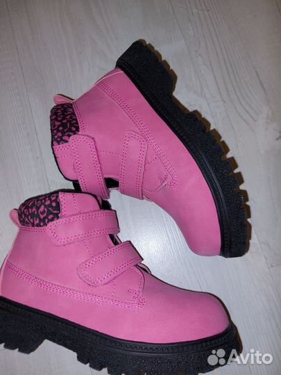 Ботинки для девочки