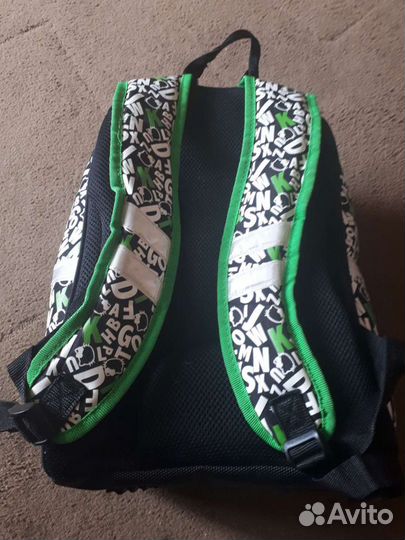 Рюкзак школьный