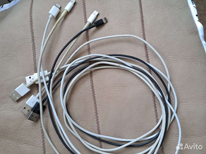 Зарядки для телефона