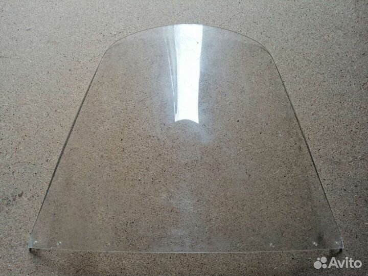 Лобовое стекло для защиты мотоциклиста