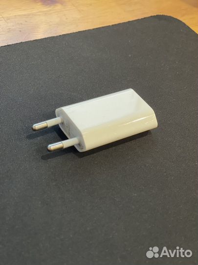 Зарядное устройство Apple