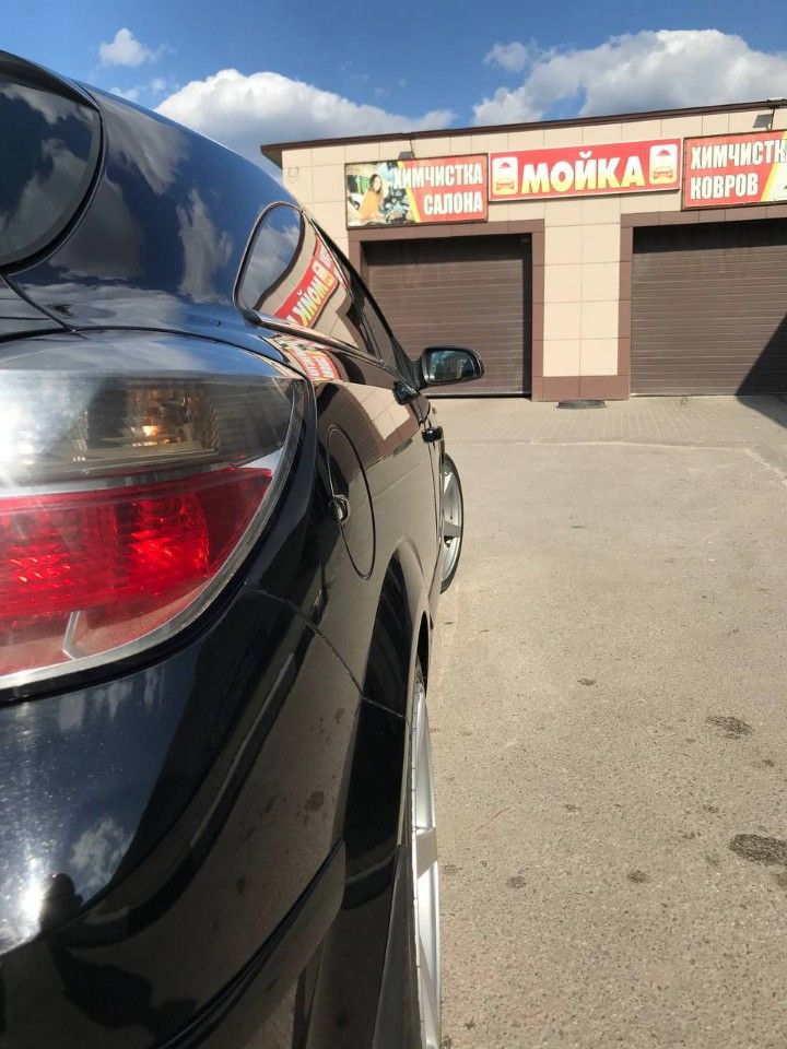 Opel Astra GTC: фото владельца