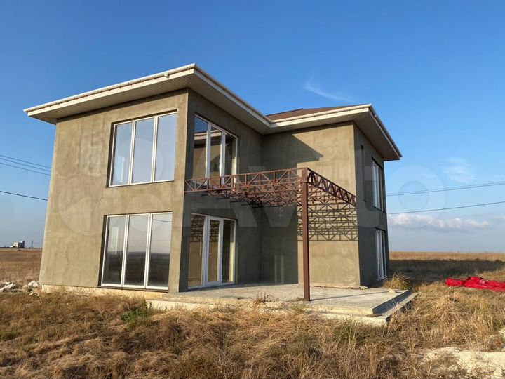 Дом 230,9 м² на участке 7 сот.