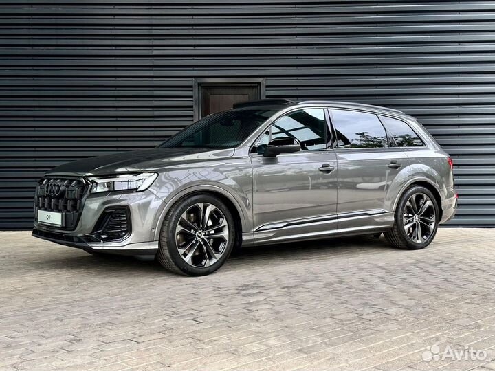 Audi Q7 3.0 AT, 2024