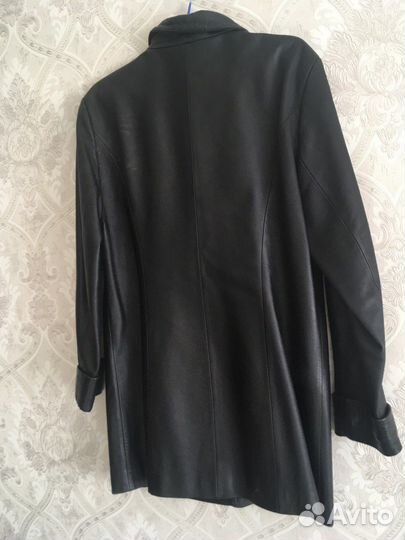 Кожаный плащ женский