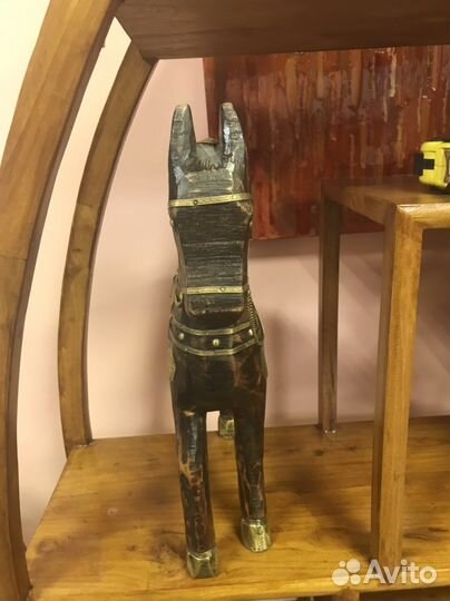 Статуэтка из дерева Лошадь