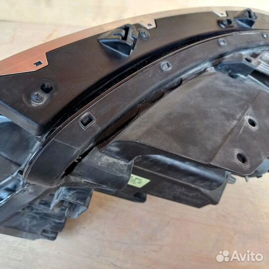 Фара правая Kia Sorento 4 2020-2024