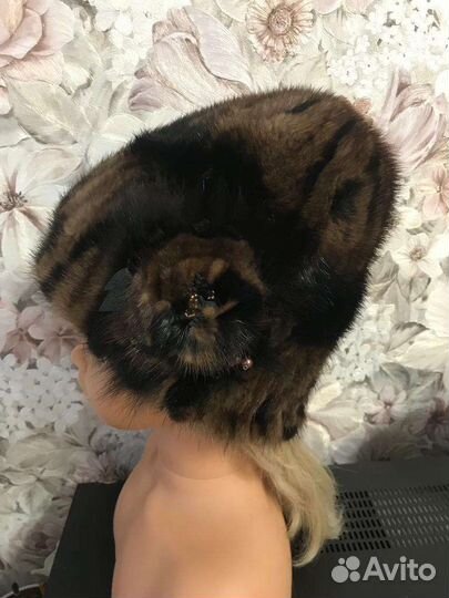 Шапки меховые, воротник норка