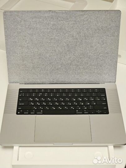 Apple MacBook Pro 16 m1 16/1Tb