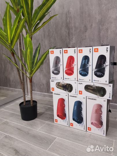 Колонка JBL charge 5