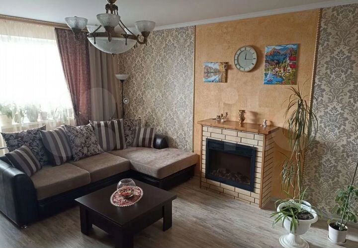 3-к. квартира, 95,2 м², 7/10 эт.